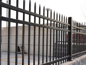 室外護(hù)欄有哪些材質(zhì)? 室外護(hù)欄有哪些材質(zhì)?