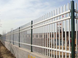 圍墻護欄廠家怎么選? 圍墻護欄廠家怎么選?