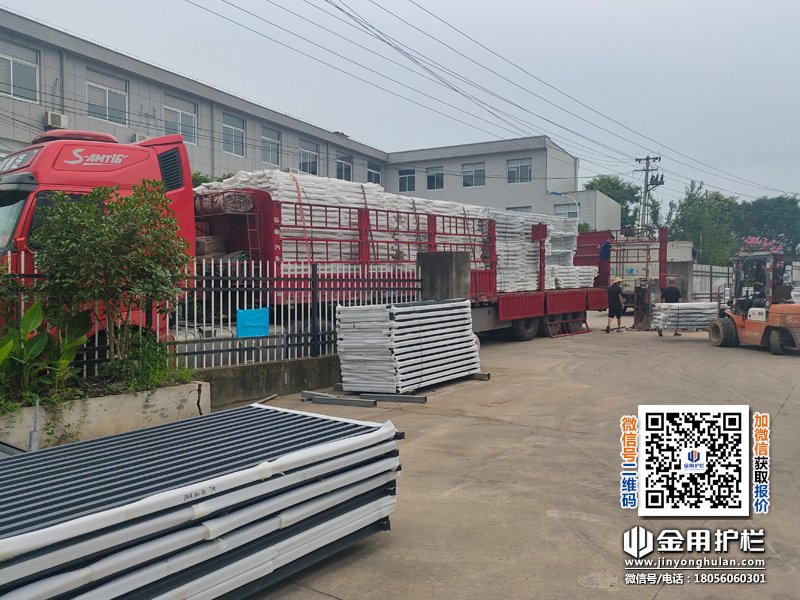 2024年7月16日鋅鋼護窗欄桿裝車發貨！