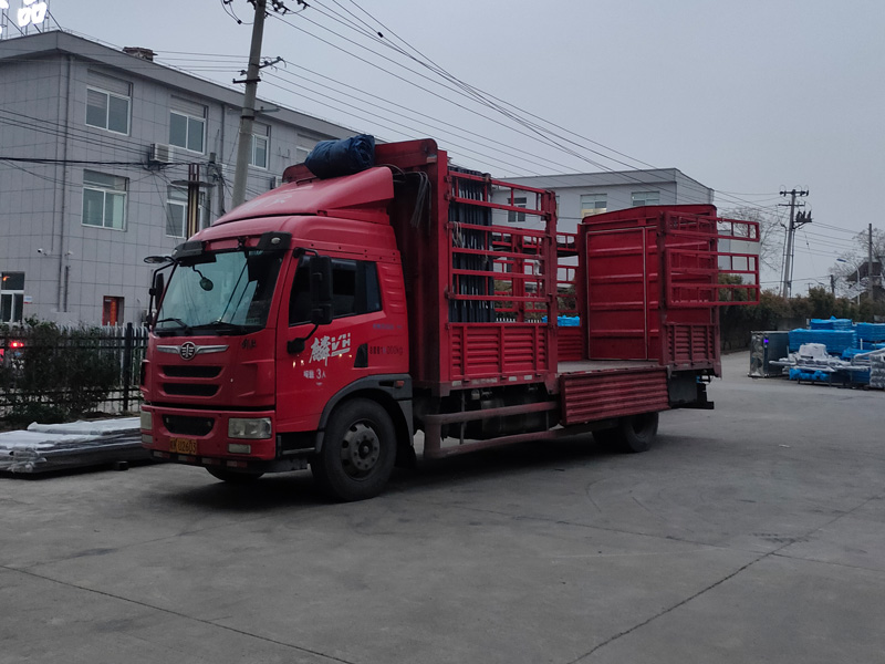 2025年3月31日鋁合金百葉窗裝車(chē)發(fā)貨！